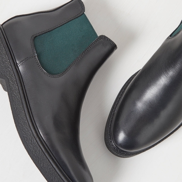 FRENCH Connection Nora Crepe Sole Chelsea Boots - Picture 1 of 12